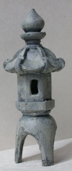 0311 - (S) Japanese Garden Lantern